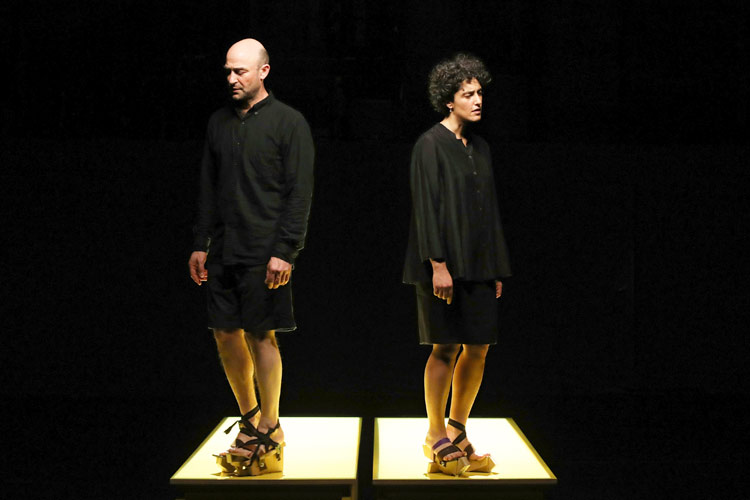 BOOMERANG, STRUCTURE-COUPLE, CHRISTOPHE MACE, LOTUS EDDE-KHOURI