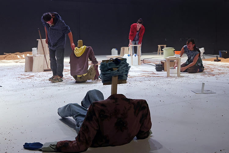 (M)OTHER, Conception Jeanne Brouaye