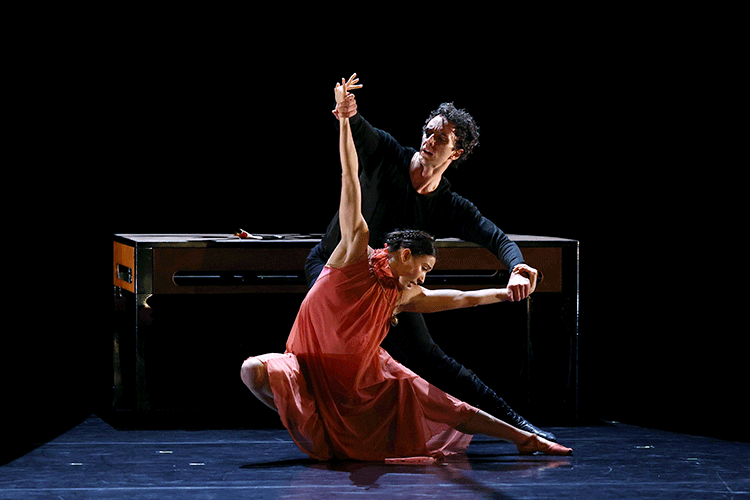HAMLET, PRINCE DU DANEMARK, Conception et mise en scène Robert Lepage